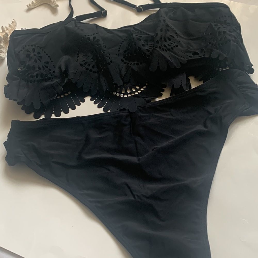 🌟PEDDNEY Ruffle Bikini Set🌟 - Picture 6 of 6